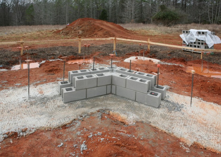 Mitred corner at west edge of Music Room