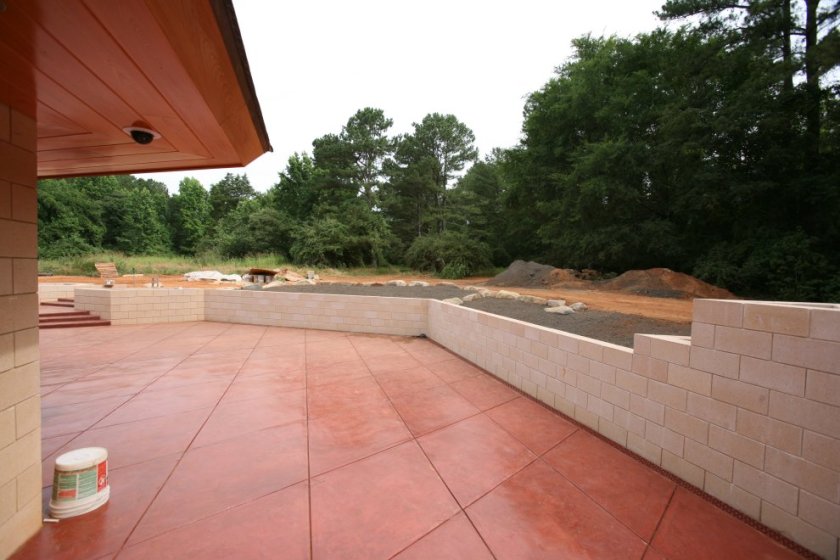 NorthPlantingBedGrillView